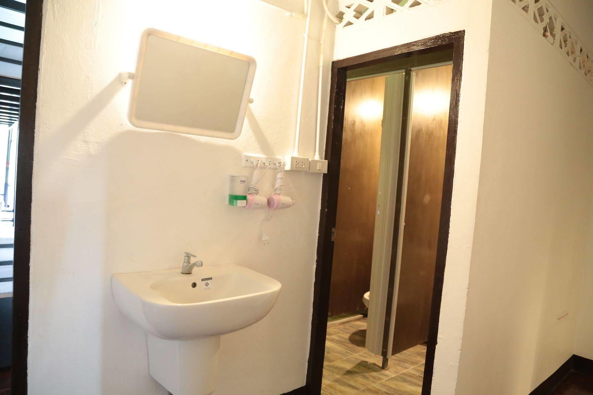Cassette Hostel Chiang Mai Luaran gambar