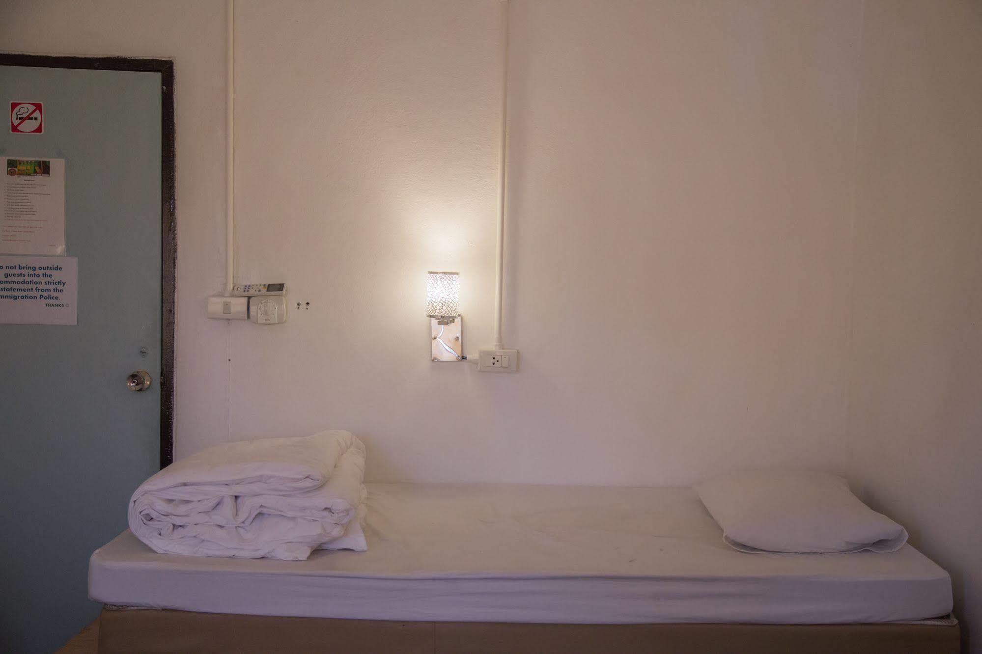 Cassette Hostel Chiang Mai Luaran gambar